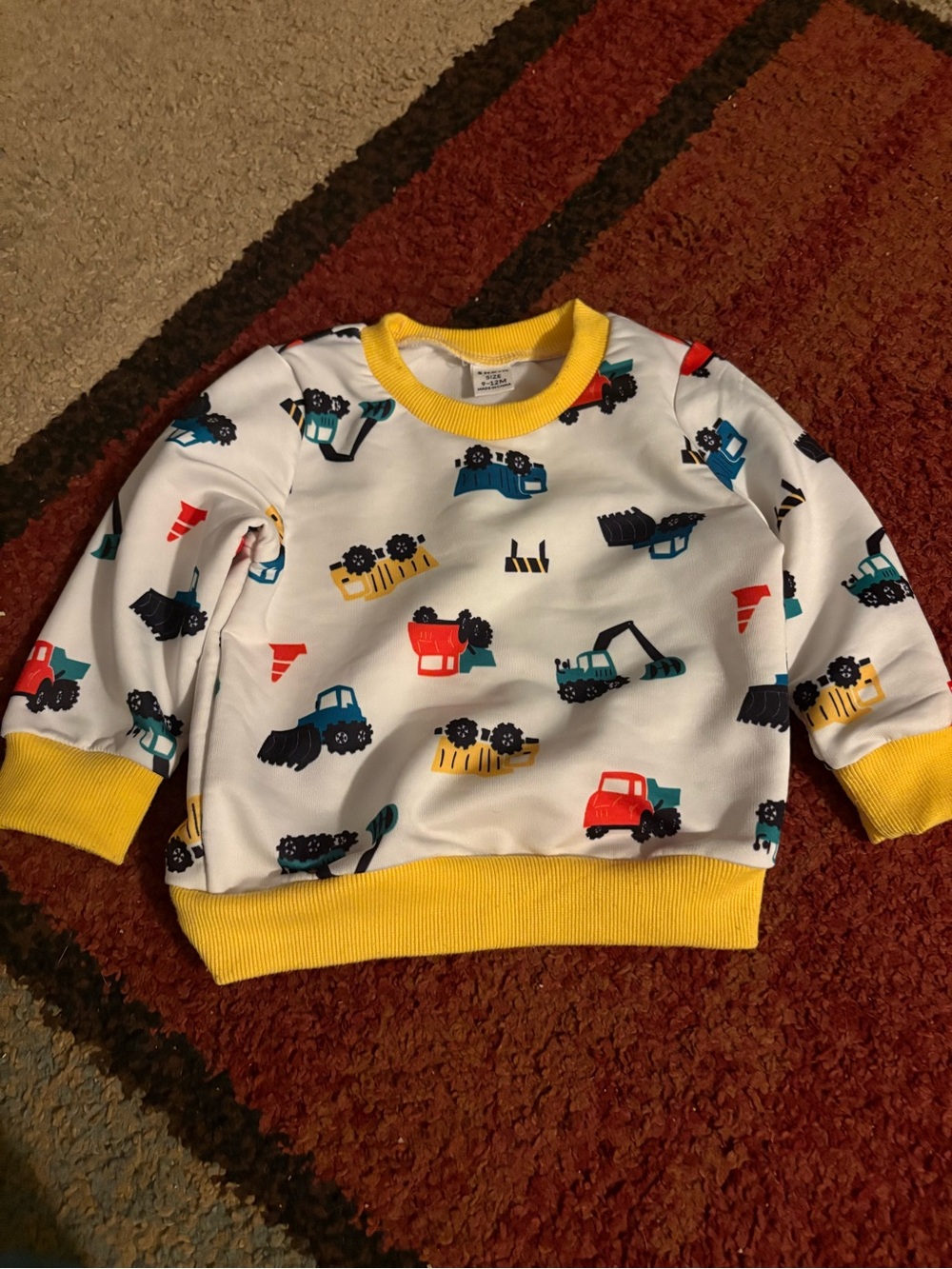 SHEIN White Pullover Sweatshirt with Yellow Trim and Multicolor Trucks